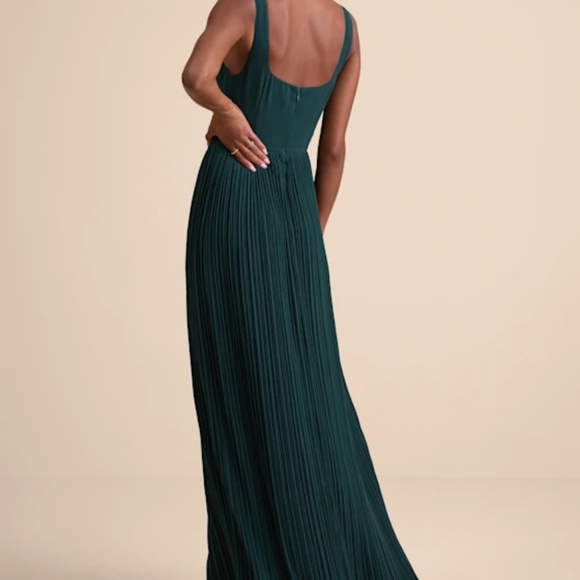 Lulus Naroah Emerald Green Square Neck Pleated Maxi Dress - Size M - Picture 2 of 3
